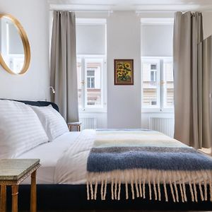 Studio met een King Size Bed